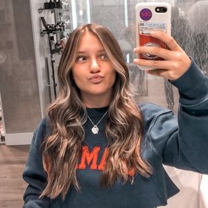 Meet your Posher, Bella